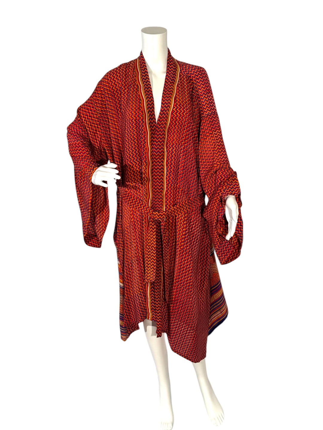 Front view of red zig zag print vintage silk unisex kimono