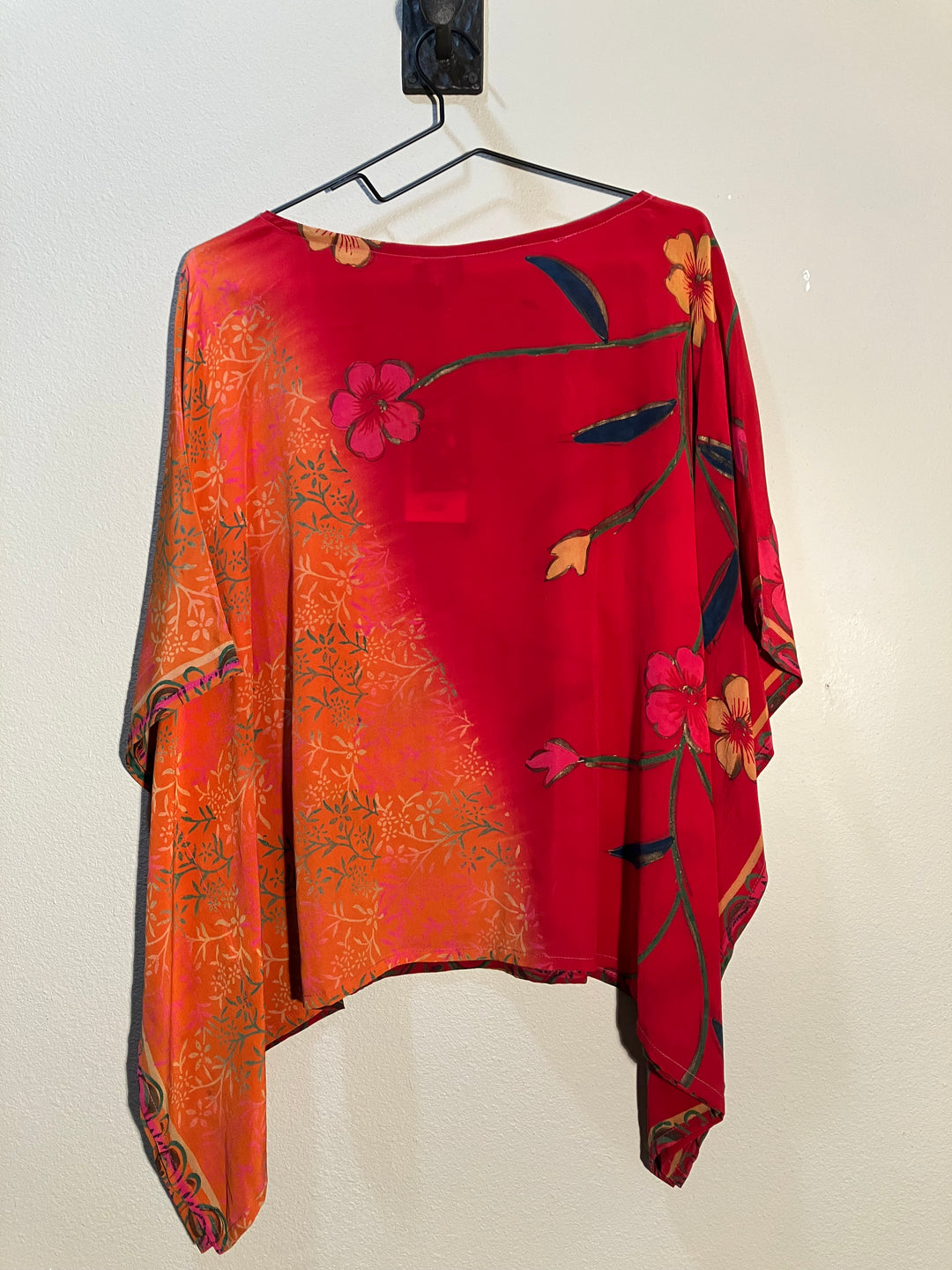 CB-132 Vintage Silk Blouse with Scarf Design O/S