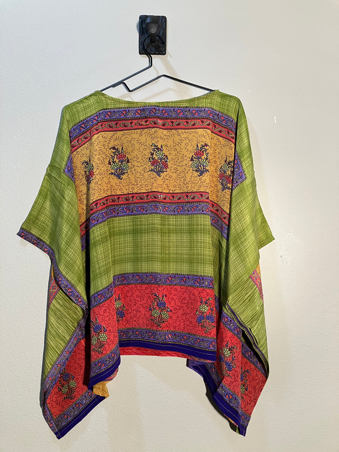 CB-136 Vintage Silk Blouse with Scarf Design O/S