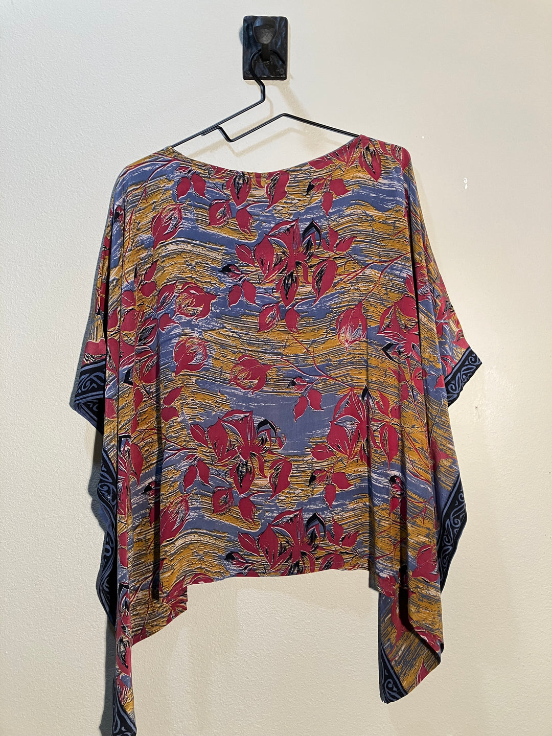 CB-144 Vintage Silk Blouse with Scarf Design O/S
