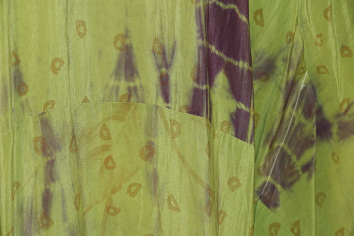 Green Vintage silk with tie-dye pattern and kisses