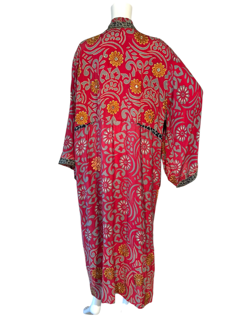 Back view of kimono in red and black patterned vintage silk with metallic embroidery