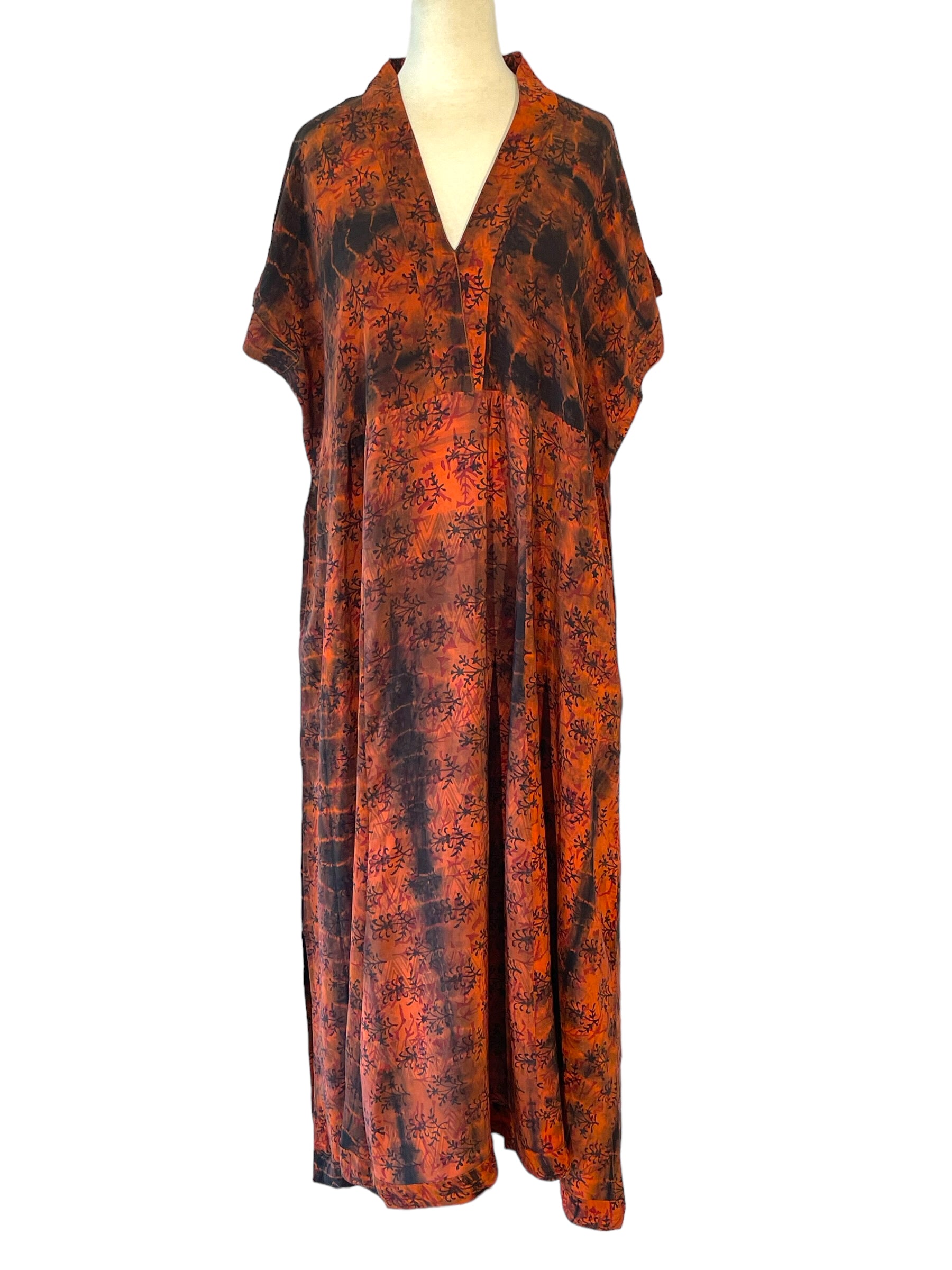 DV-111 V Neck Dress in Vintage Silk