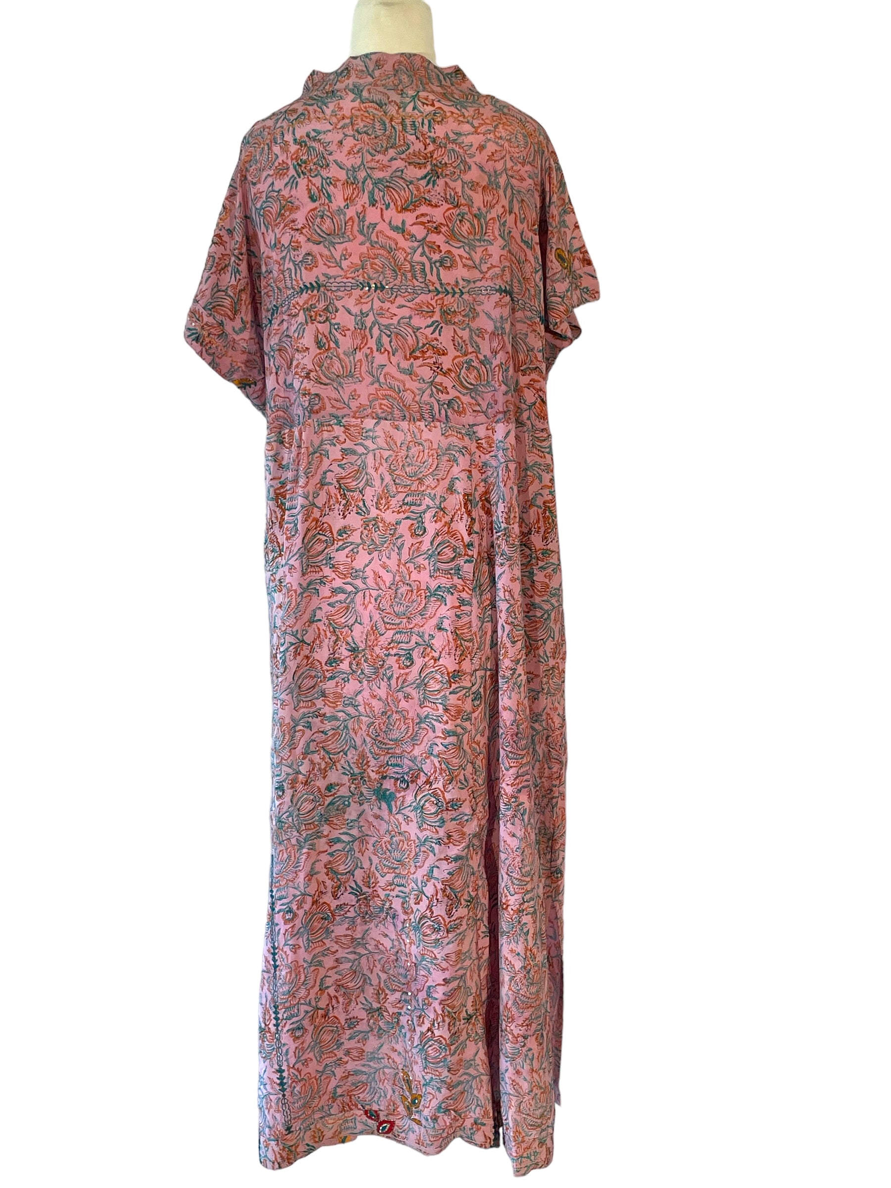 DV-110 V Neck Dress in Vintage Silk
