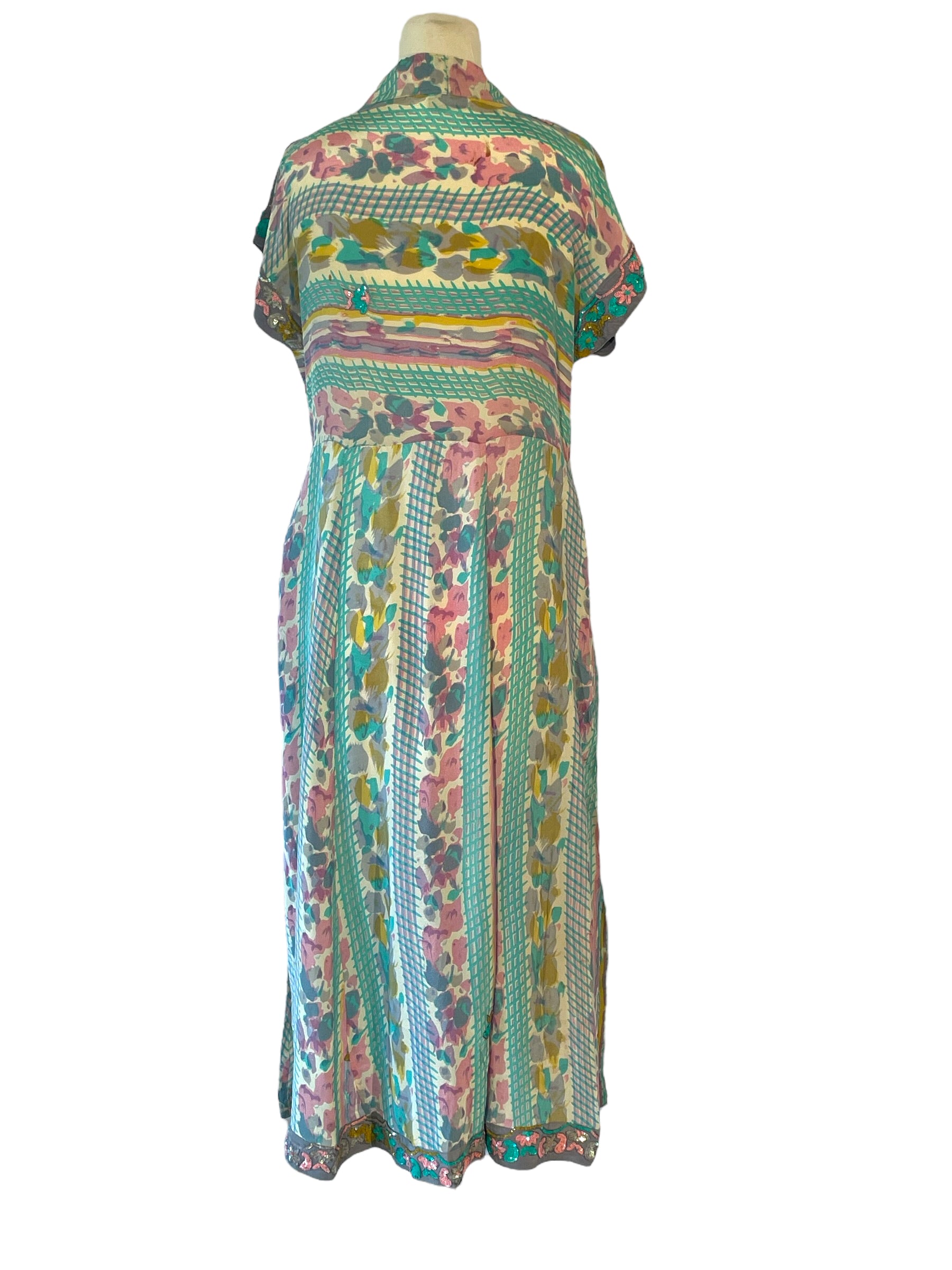 DV-101 V Neck Dress in Vintage Silk