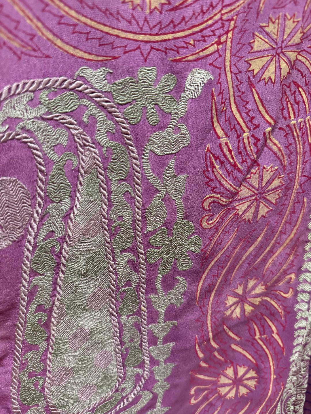 Close view of vintage silk Willow Wrap in lavender with cream embroidery
